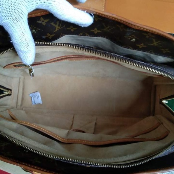 Authentic Louis Vuitton Rivoli Briefcase bag - Picture 8 of 9